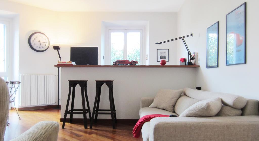 Fil Rouge Apartment Milan Bilik gambar